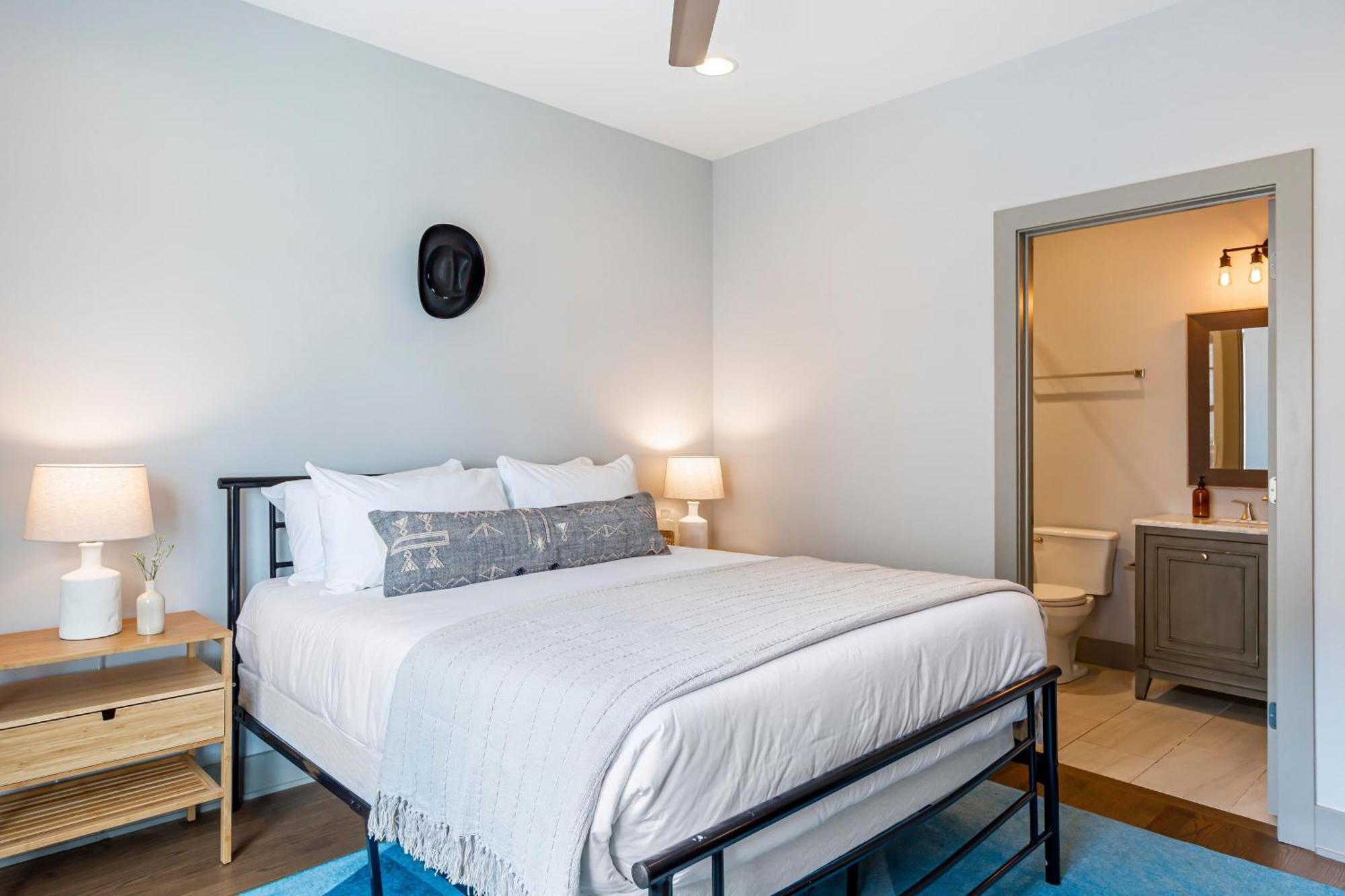 Waverly By Avantstay Nashville-Inspired Townhome W Luxury Kitchen Pool Table 外观 照片