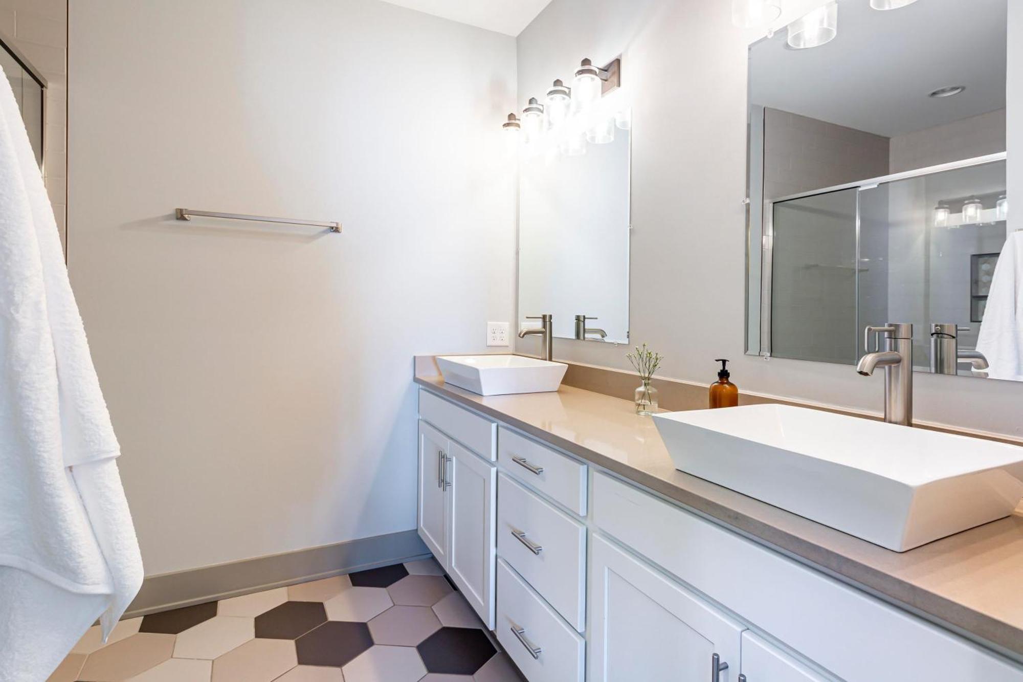 Waverly By Avantstay Nashville-Inspired Townhome W Luxury Kitchen Pool Table 外观 照片