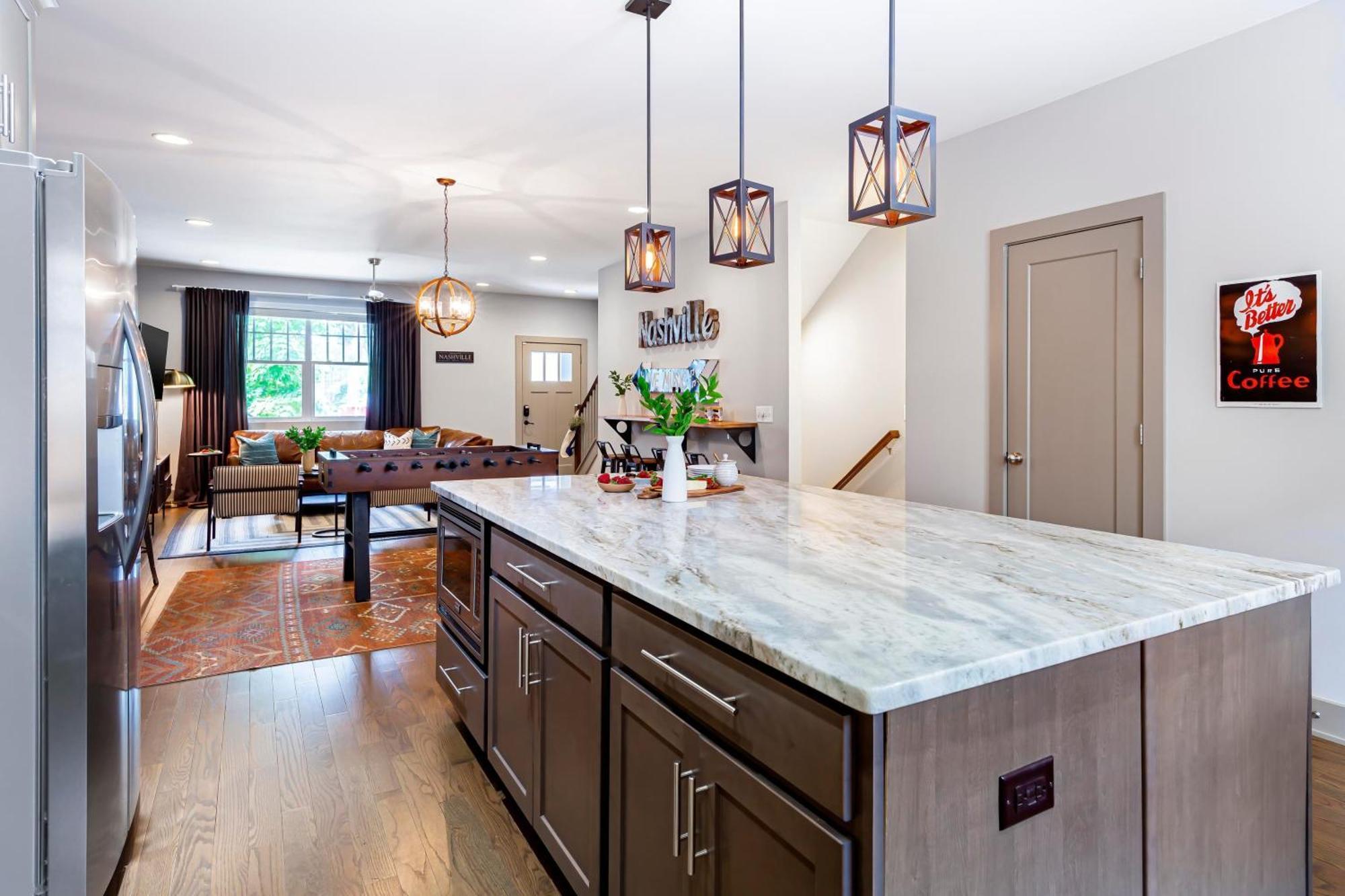 Waverly By Avantstay Nashville-Inspired Townhome W Luxury Kitchen Pool Table 外观 照片